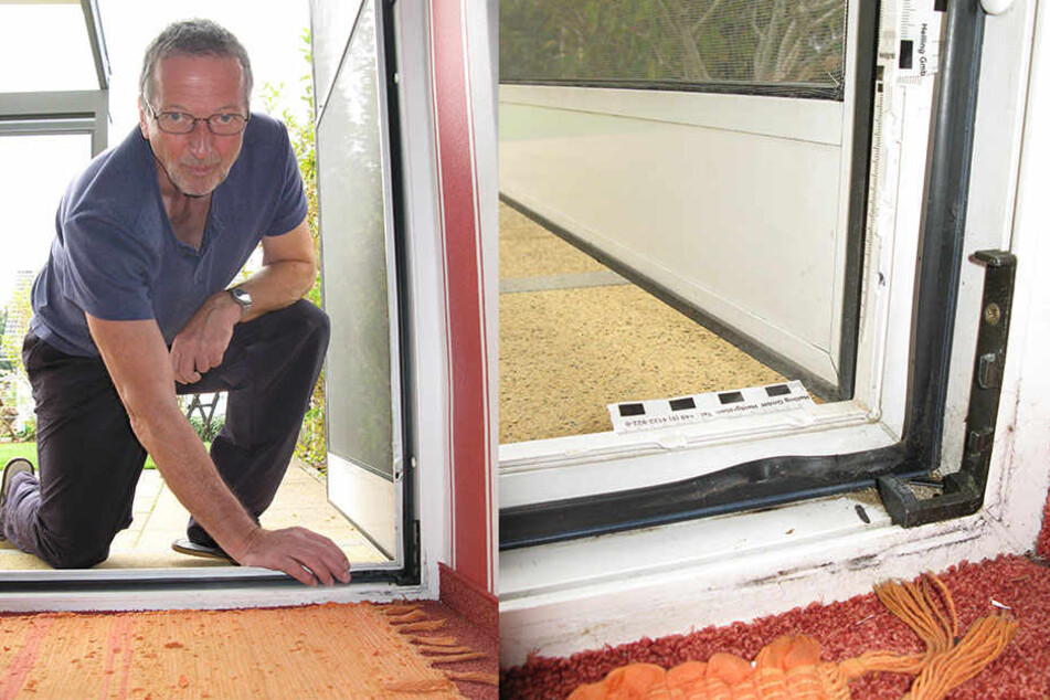 Durch die Terrassentür kamen die
Einbrecher ins Haus: Gerd Schlimper
(62) zeigt die Spuren der gewaltsamen
Öffnung.