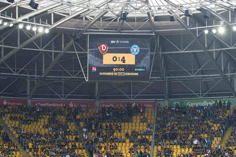 Der Blick auf die Anzeigetafel versprach nichts Gutes. Bei Dynamos 65. Geburtstagsfeier erwiesen sich die Kieler im April als regelrechte Partycrasher.