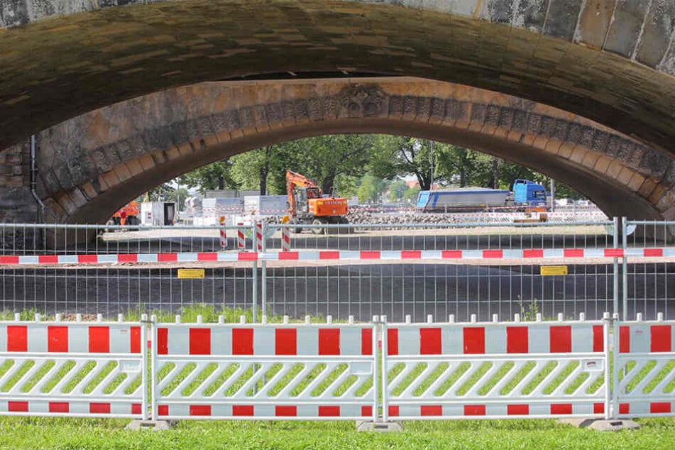 Das war's! Der Bereich unter der Marienbrücke ist ab sofort gesperrt.