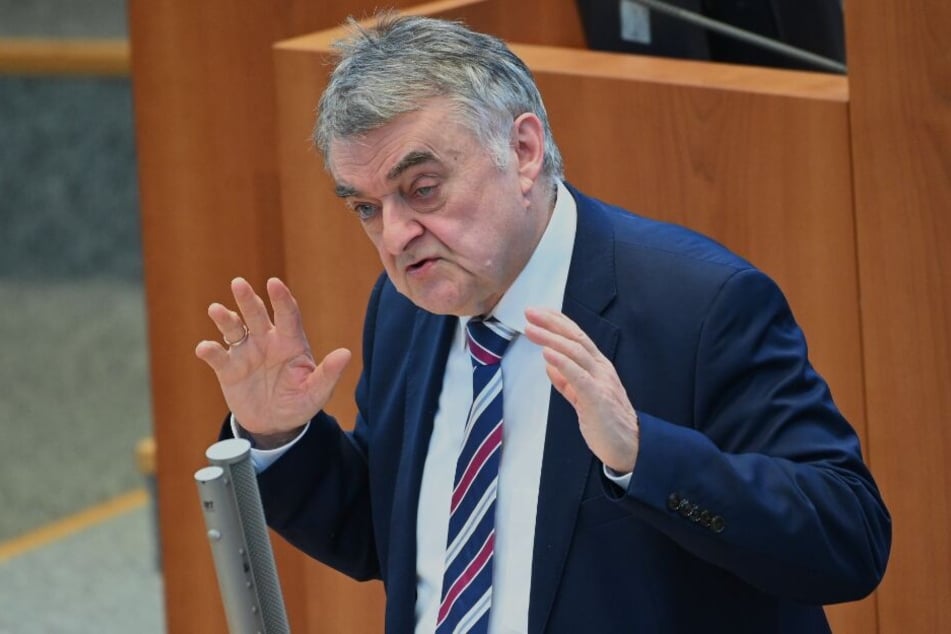 NRW-Innenminister Herbert Reul hatte zuletzt Polizeiversagen eingeräumt.
