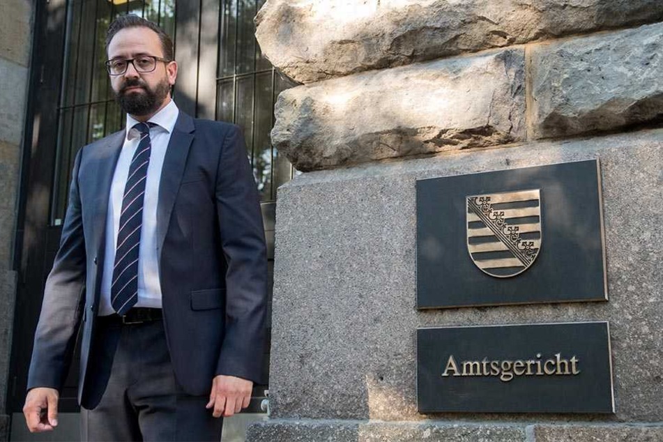Sachsens Justizminister Sebastian Gemkow flüchtete in der Tatnacht mit seiner Frau und den beiden Töchtern in die Wohnung seiner Mutter.