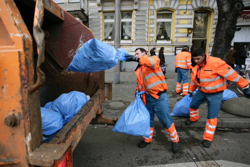 Bis zum 3. März sollen die Abfuhren alle nachgeholt sein, verspricht die AWB. (Symbolbild)