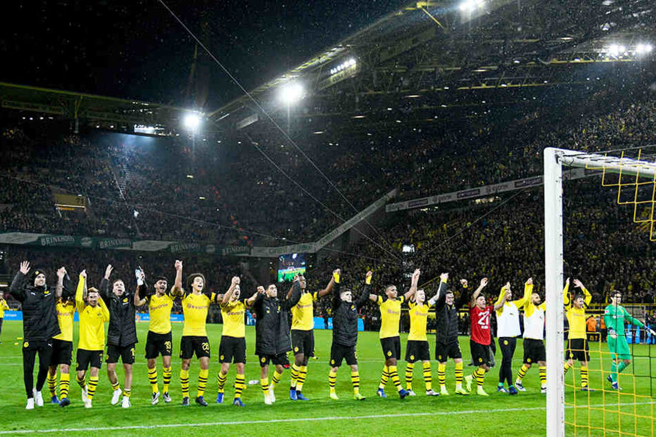 Der BVB baute den Vorsprung auf den FC BAyern München auf sieben Punkte aus.