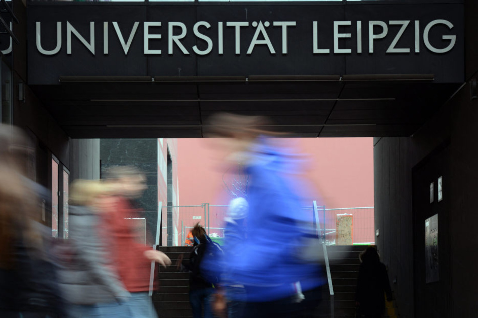 Die Uni in Leipzig ist bei Studenten sehr beliebt.