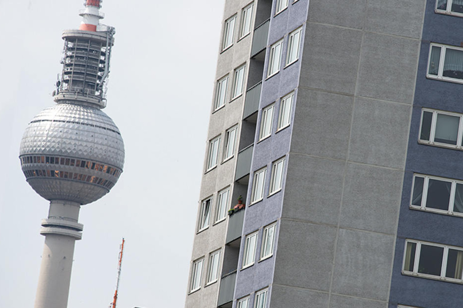 Das rot-rot-grün regierte Land Berlin startet eine Bundesratsinitiative, um die Mietpreisbremse nachzubessern.