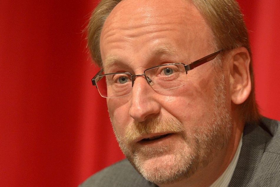 Freibergs CDU-Chef Holger Reuter (61) vermisst die innerparteiliche
Demokratie.