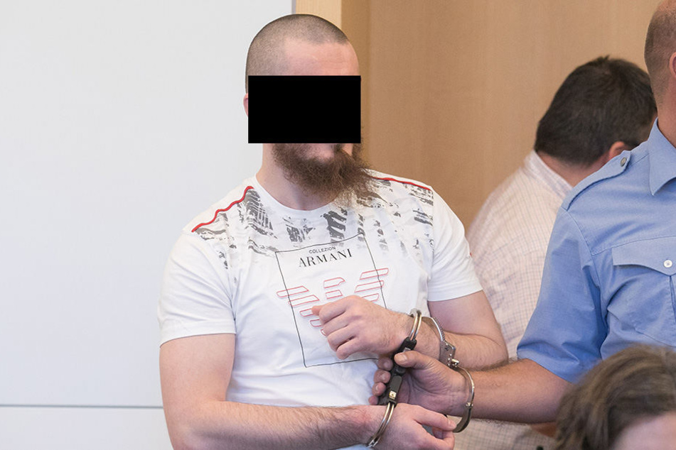 Isa S. (31) sitzt nun "doppelt" in U-Haft: Die Haftbefehle lauten auf versuchten Totschlag und Verabredung zum Mord. (Archivbild)