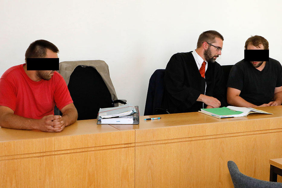 Raimondo V. (26, l.) wurde freigesprochen, Roberto V. (28, r.) wandert jetzt
hinter Gitter.