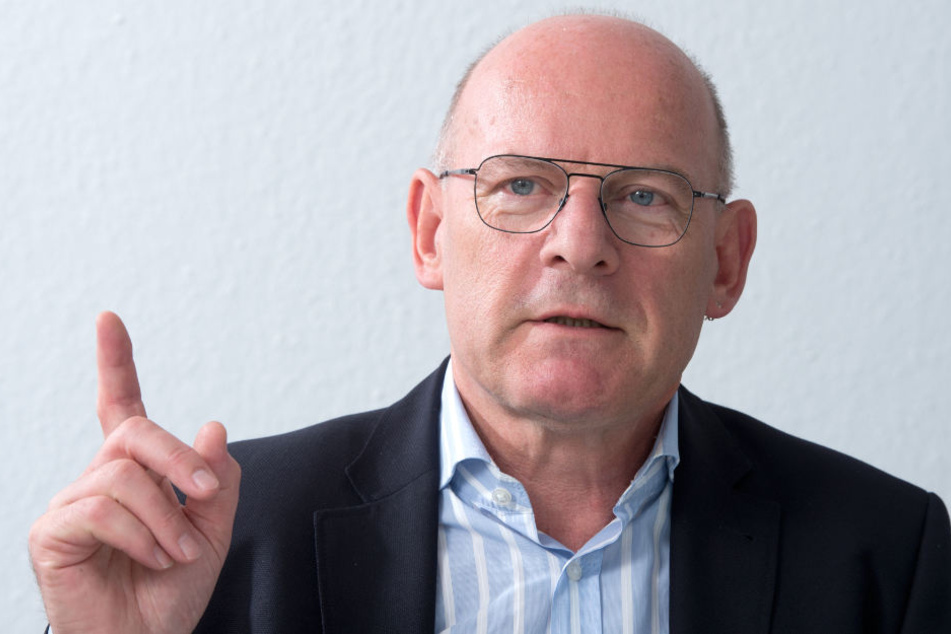 Ist als Zeuge gegen Strobl geladen und muss sich selbst verteidigen: Winfried Hermann.