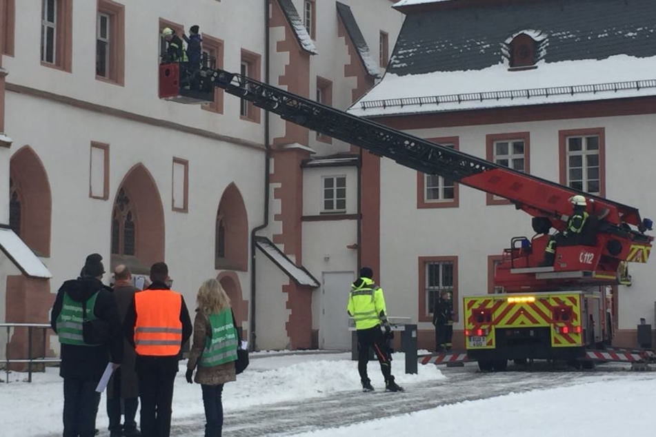 Und Action: Große Übung am Kloster Eberbach