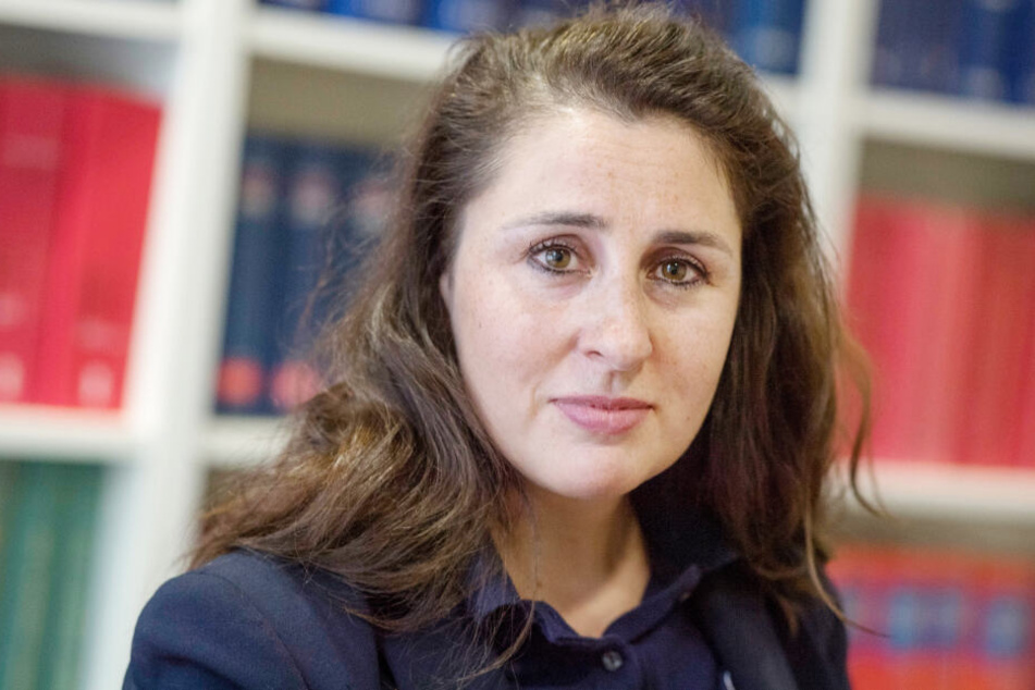 Das Foto aus dem Juli 2018 zeigt die Frankfurter Anwältin Seda Basay-Yildiz.