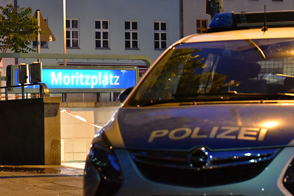 Der Messerstecher konnte flüchten. Die Polizei ermittelt. (Symbolbild)
