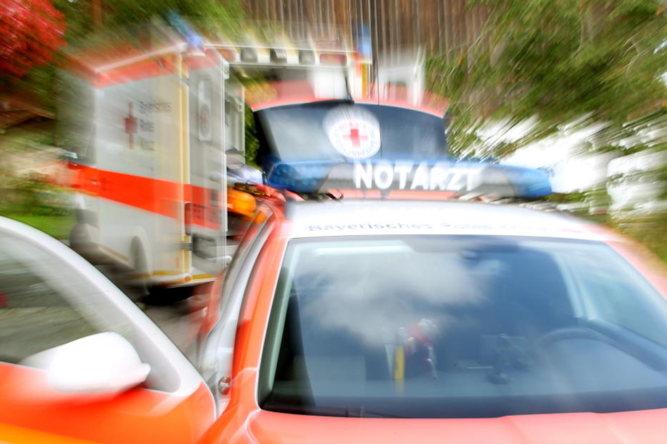 Der 18-jährige Mopedfahrer wurde bei dem Unfall verletzt.