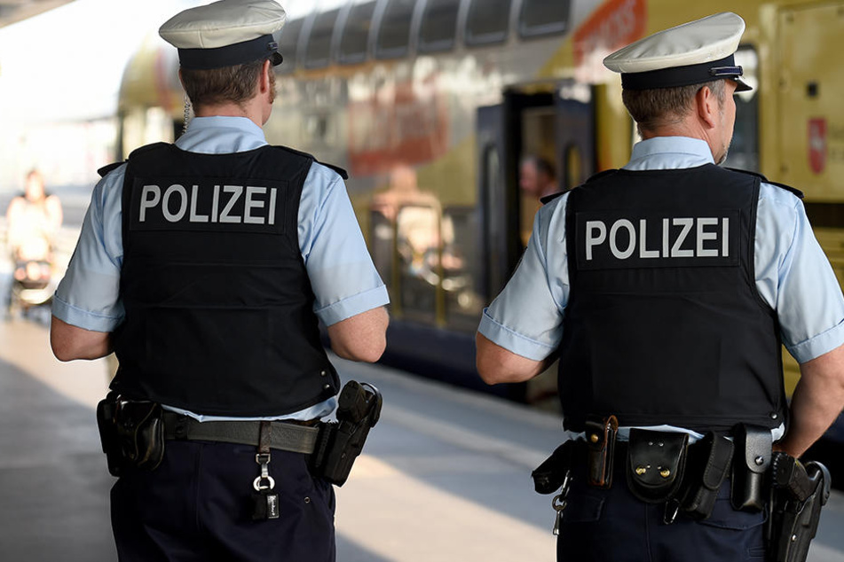 Glücklicherweise wurde bei dem Angriff niemand verletzt. (Symbolbild)