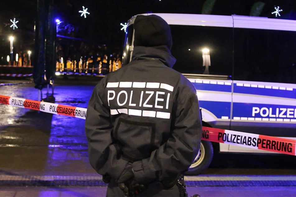 Die Täter konnten zunächst flüchten, wurden aber kurze Zeit später gefasst. (Symbolbild)