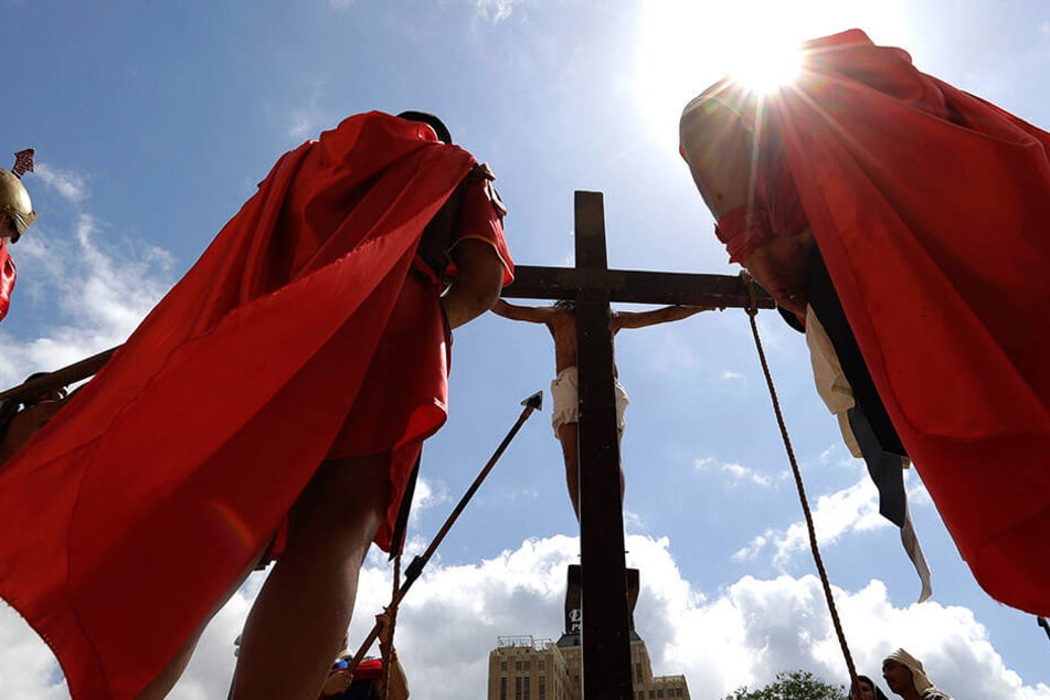 Irre Theorie Ist Jesus Gar Nicht Am Kreuz Gestorben Tag24