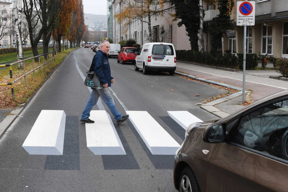 In Braunschweig könnte es bald einen 3D-Zebrastreifen geben. (Symbolbild)