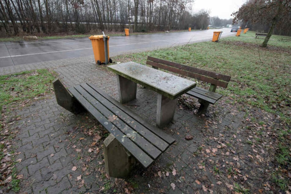Der Parkplatz "Fuchsbuckel" liegt an der A5.