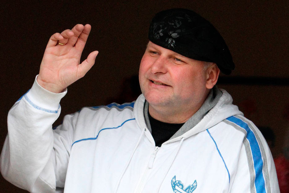 Andreas Hofmann (50) alias DJ Happy Vibes will mit seinen Fans den Abschied der Sendung "Maximal" feiern.