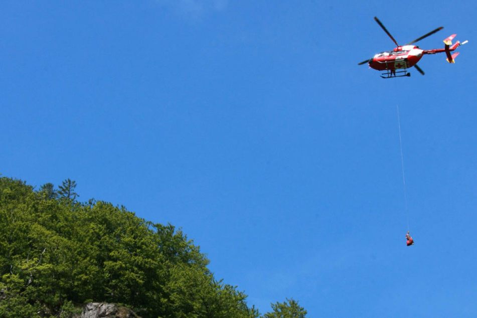 Die Einsatzkräfte konnten nur noch die Leiche des Mannes bergen. (Symbolbild)