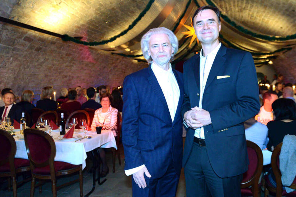 Lambertz-Boss Hermann Bühlbecker (66, l.) feiert mit Ex-Chef Matthias Quendt
und 185 Mitarbeitern den 25. Geburtstag des Dresdner Unternehmens "Dr.
Quendt".