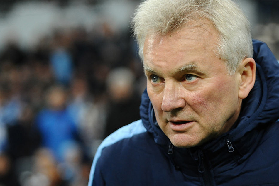 Benno Möhlmann ist mit der Leistung seines Teams zufrieden.