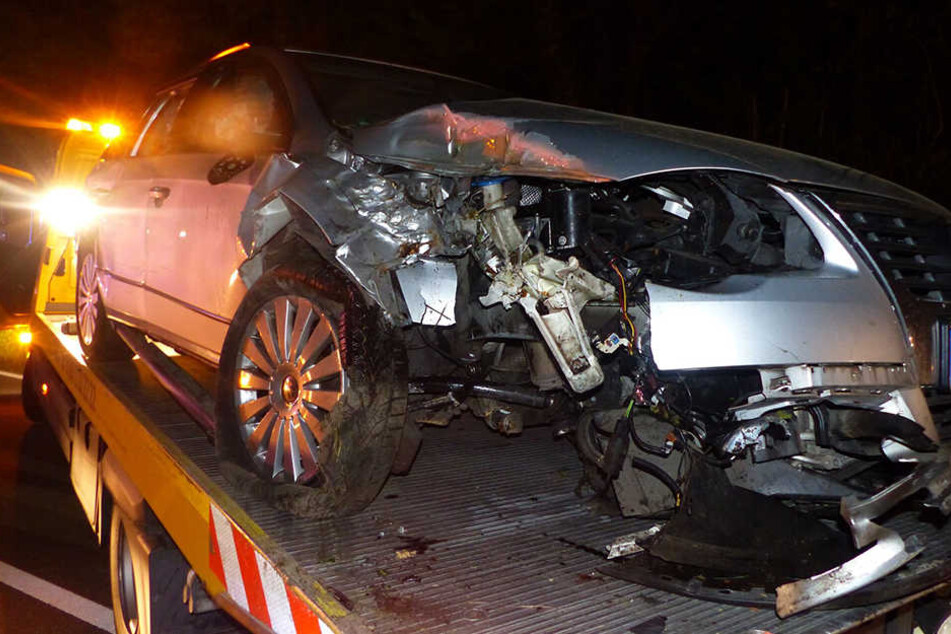Der VW Passat der Eheleute wurde stark beschädigt.