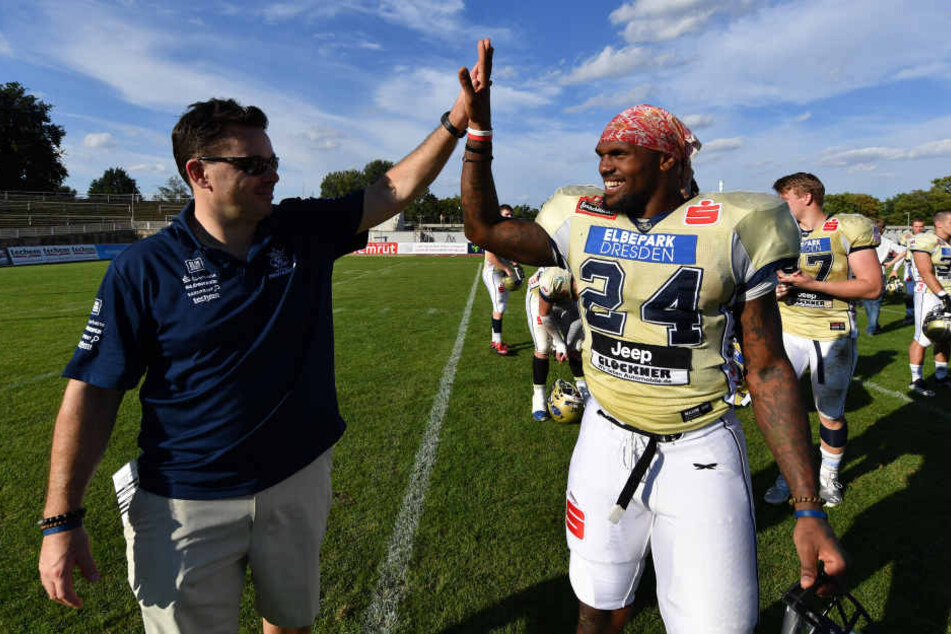 Chefcoach John Leijten (l.) und Runningback Joe Bergeron wollen am Sonnabend die Schwäbisch Hall Unicorns besiegen.