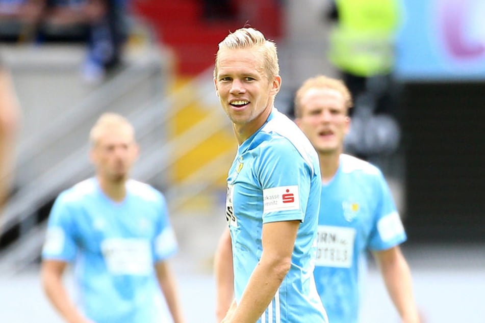 Kapitän Dennis Grote will mit dem CFC in Osnabrück nachlegen. Gewinnen die Chemnitzer, springen sie über den Strich.