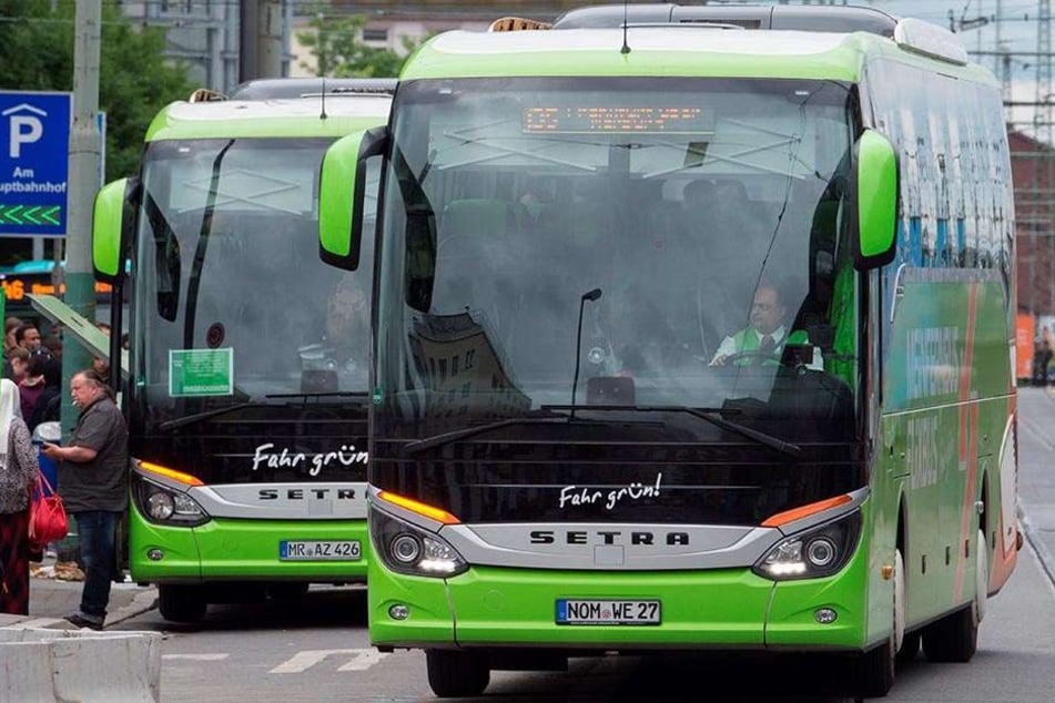 Das Unternehmen Flixbus hat jetzt eine Direktverbindung zwischen Dresden und Chemnitz eröffnet.