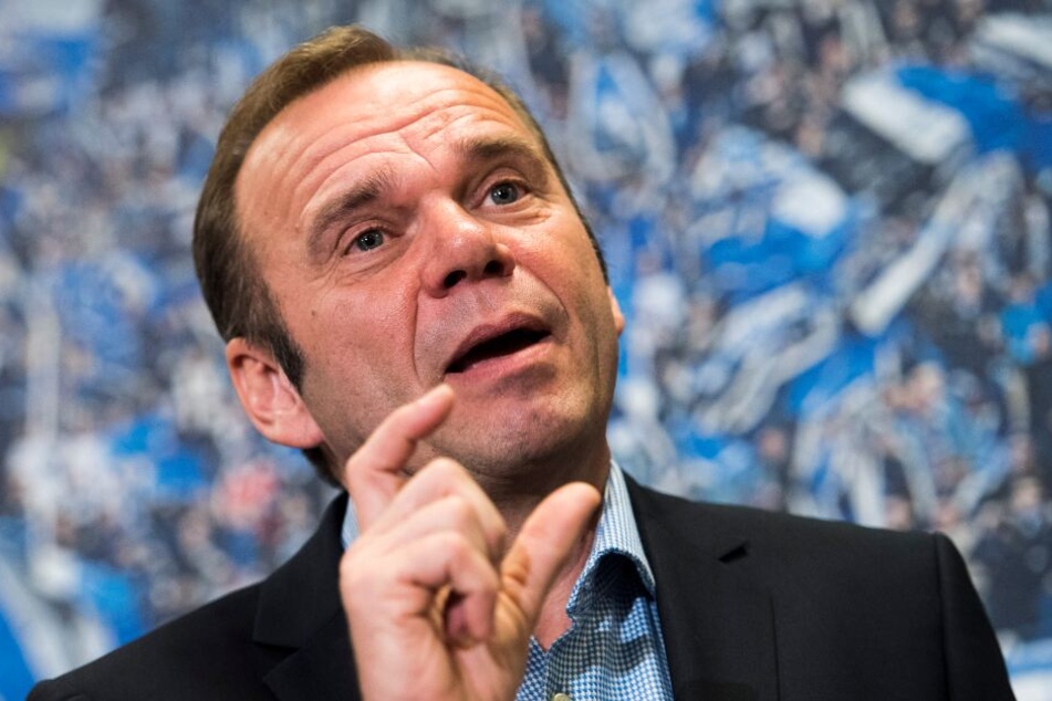 HSV-Boss Bernd Hoffmann weiß, wie wichtig der richtige Trainer für den Verein ist.