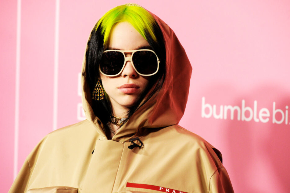 Billie Eilish (18).