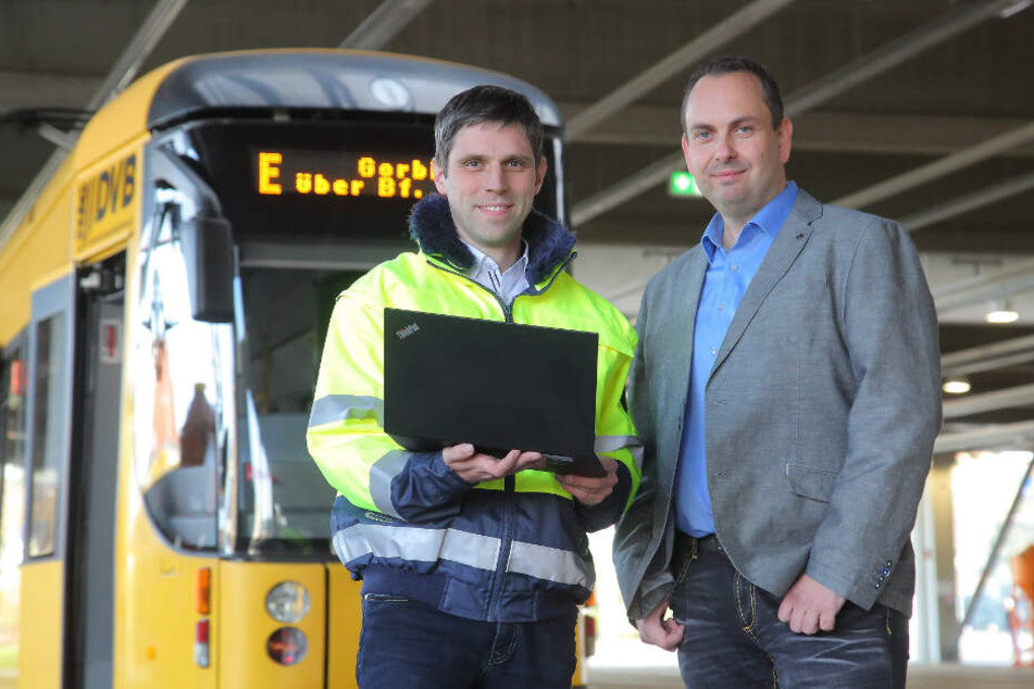 Projektleiter Verkehrstechnik Christian Gassel (37, l.) und Björn Schönherr (41), Sachgebietsleiter Verkehrstechnik.