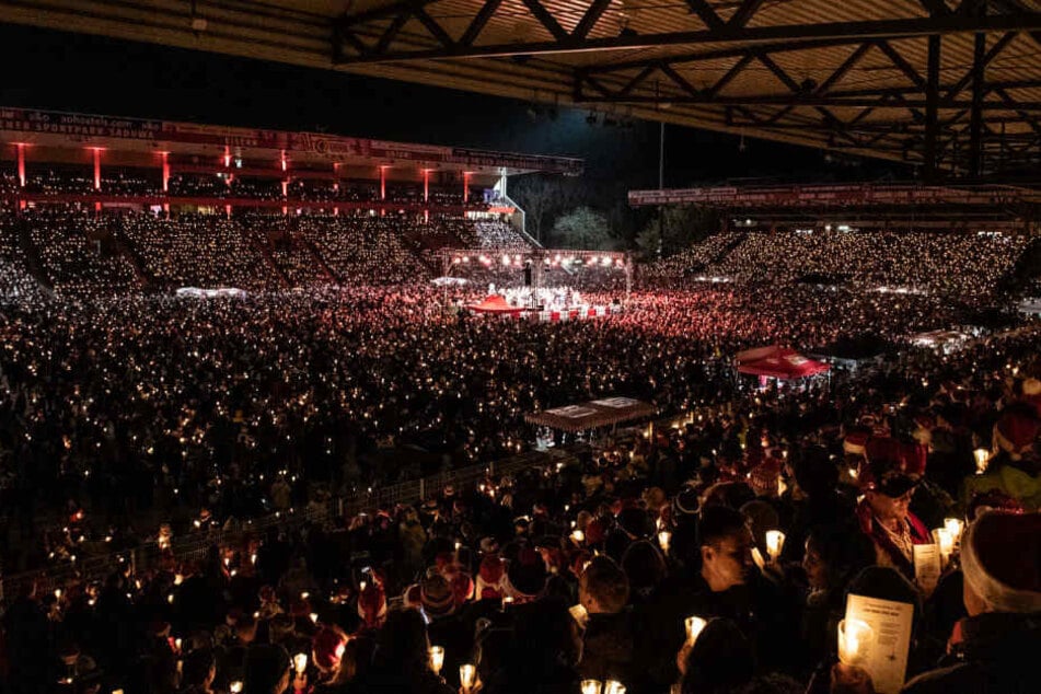 Zum vierten Mal in Folge war das Weihnachtssingen von Union Berlin ausverkauft.