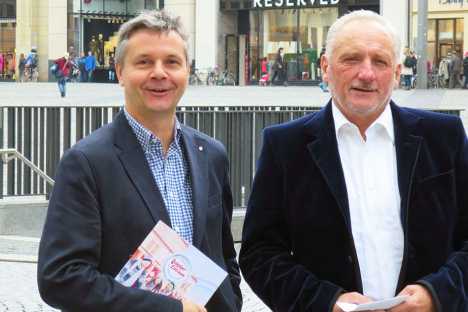 Dr. Walter Ebert (links) und Veranstalter Arnold Bergmann stellten am Donnerstag das Konzept vor.