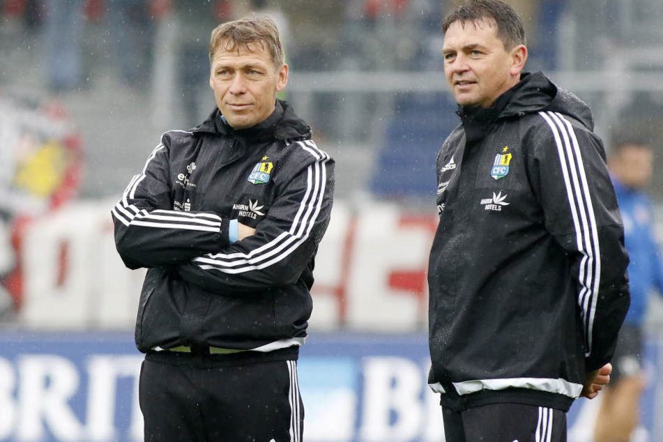 Sven Köhler und Co-Trainer Ulf Mehlhorn waren mit ihren Spielern zufrieden.