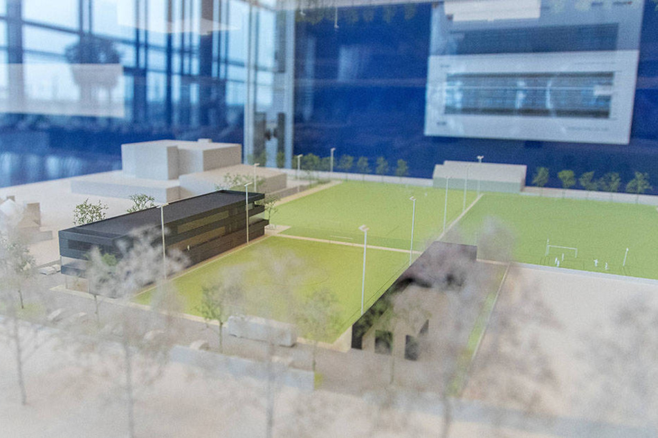 So soll es aussehen, das nagelneue Trainingszentrum der Schwarz-Gelben.
Dieses Modell wurde im Congress Center präsentiert.