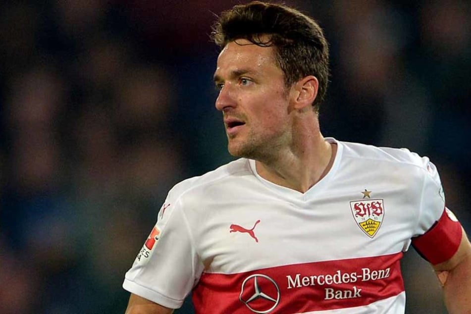 Musste aufgrund seiner Brüche im Gesicht erneut unters Messer: VfB-Kapitän Christian Gentner. (Archivfoto)