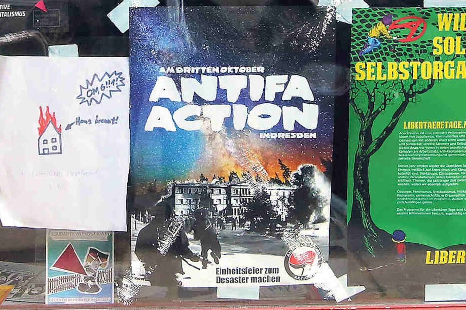 Verschwunden war das Gewalt-Plakat auch Donnerstagnachmittag nicht. Neu angebracht wurde indes der Zettel links.