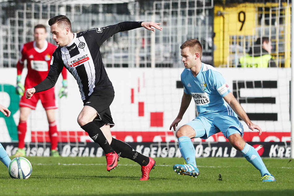 Neuzugang Mikko Sumosalo lief gegen Aalen erstmals im Trikot der Himmelblauen auf.