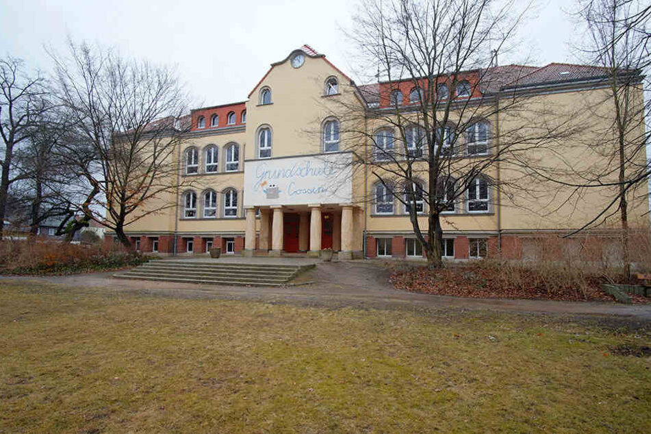 Die Grundschule Crossen wird saniert und bekommt einen Anbau für mehr Hortplätze.