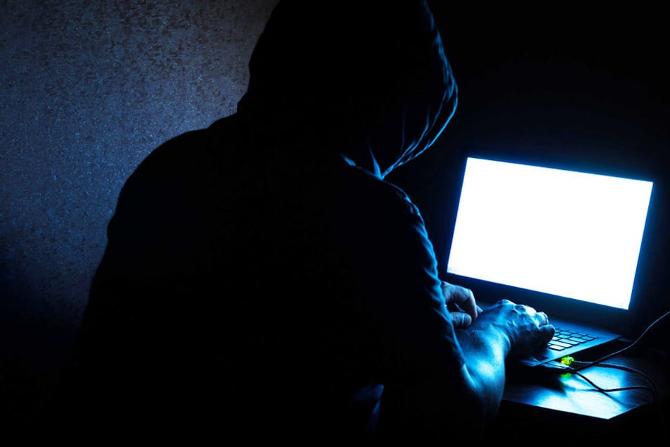 Kriminelle haben sich bei einem Görlitzer Unternehmen in die E-Mail Post gehackt. (Symbolbild)