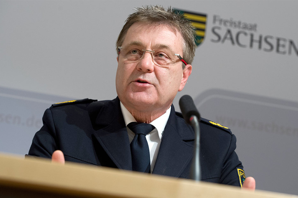 Bernd Merbitz, Direktor der Leipziger Polizei, hofft auf einen friedlichen Ablauf der Versammlungen am Samstag.