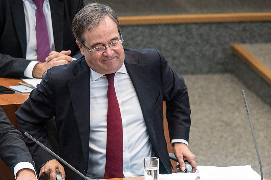 NRW-Ministerpräsident Armin Laschet wurde im Landtag als der "Schuldenkaiser von Deutschland" bezeichnet.
