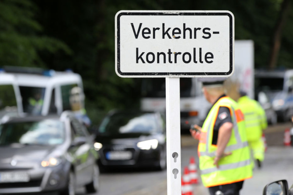 Die Flüchtlinge wollten mit dem Laster nach England fahren. (Symbolbild)