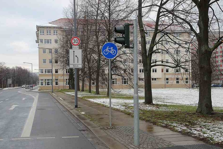 Seit August 2017 herrscht vor dem Pflegeheim „Am Elbufer" Tempo-30.