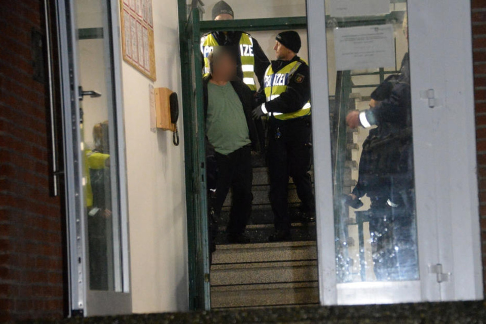 Der 53-jährige Mann verletzte sich mit dem Messer selbst.