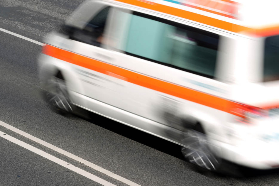 Ein 22-Jähriger musste sofort ins Krankenhaus gebracht werden.