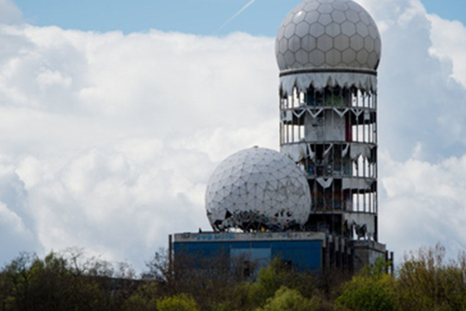 Neue Ideen für den Teufelsberg: Der Besitzer hat mit den Ruinen viel vor.