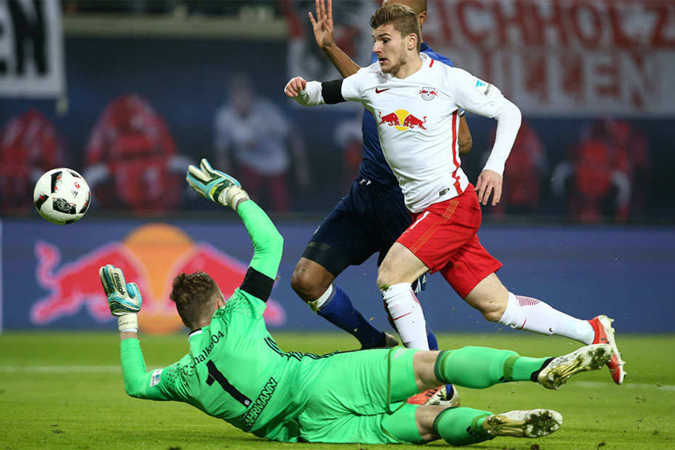 Durch den Elfmeter ging RB Leipzig bereits nach zwei Minuten in Führung.
